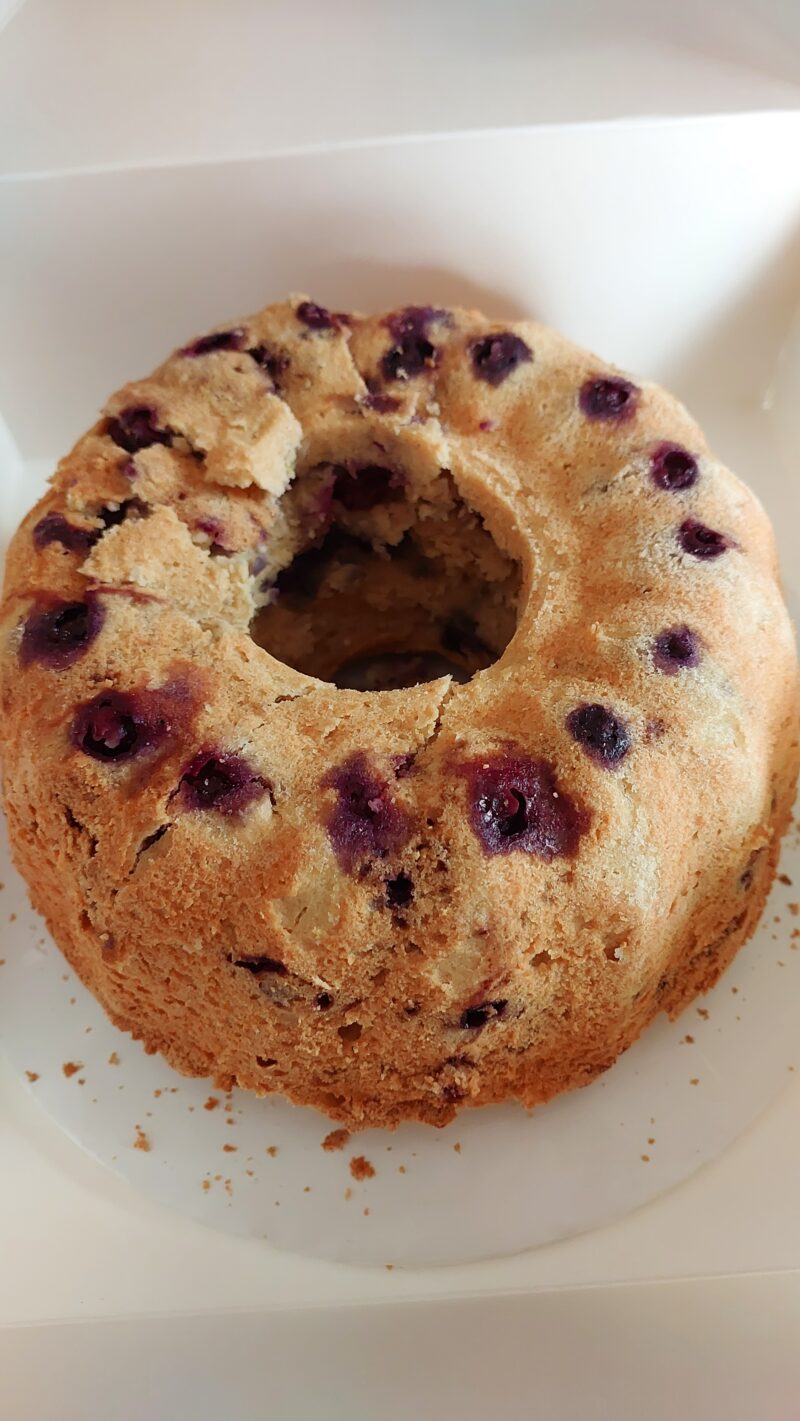 SugarFree Lemon and Blueberry Bundt Cake